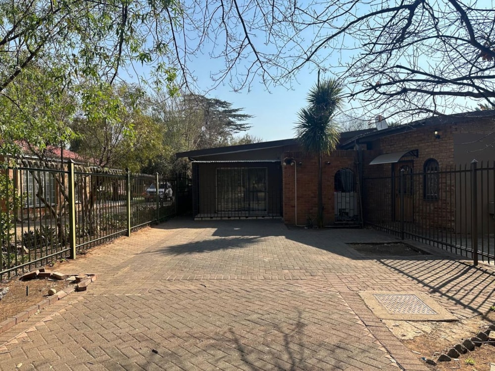 Bachelor apartment to rent in Hospitaalpark - 1BX1720147 Bachelor apartment to rent in Hospitaalpark - 1BX1720147