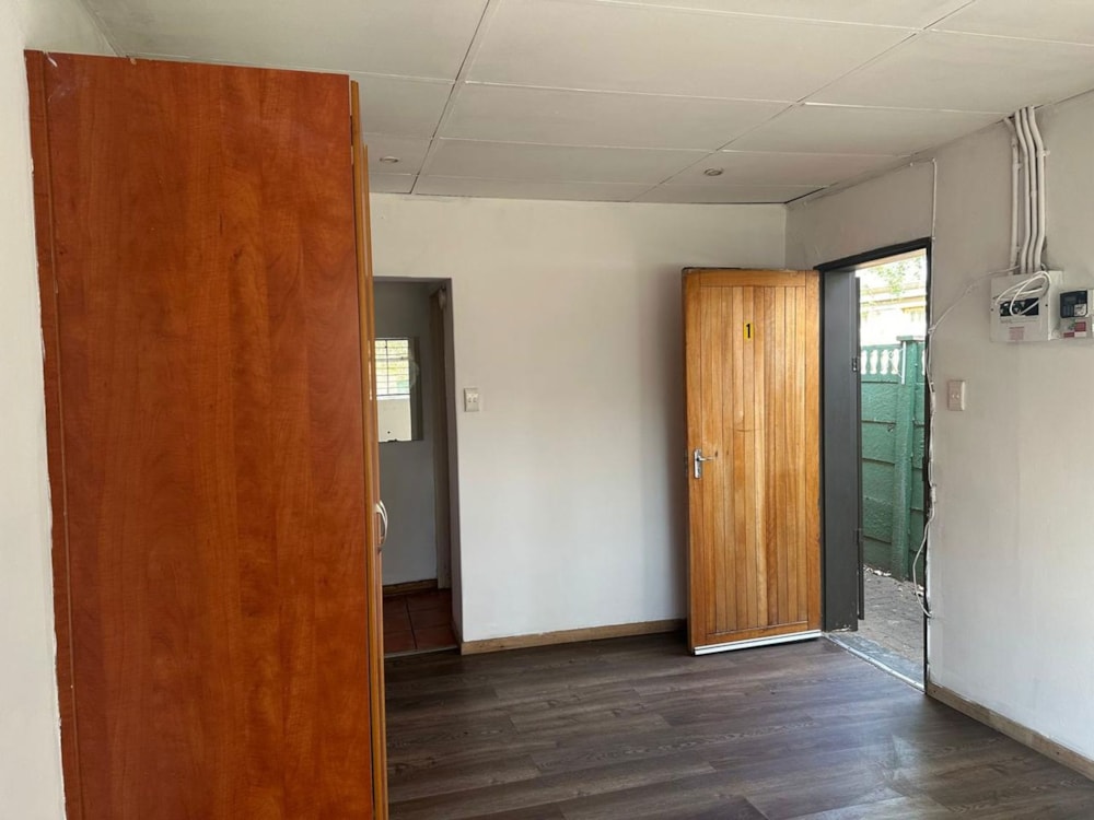 Bachelor apartment to rent in Hospitaalpark - 1BX1720147 Bachelor apartment to rent in Hospitaalpark - 1BX1720147