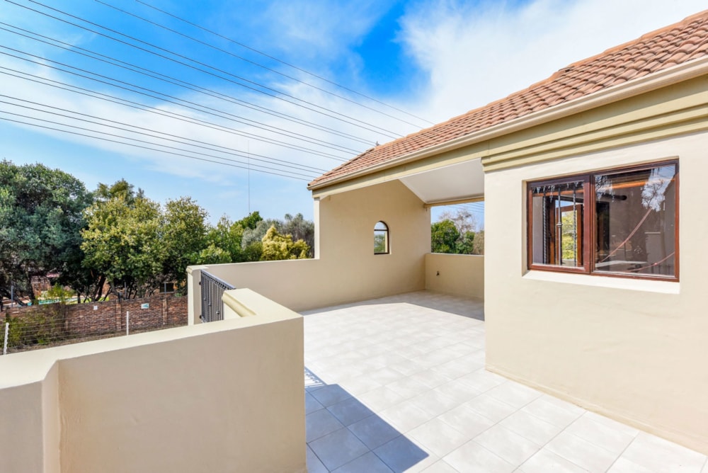 Townhouse for sale in Lonehill - FW1711818