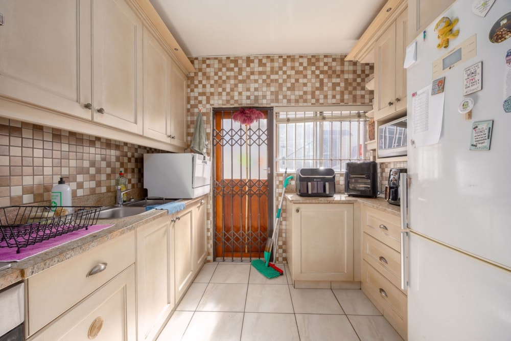 Townhouse for sale in Morningside, Durban - 1DA1710188