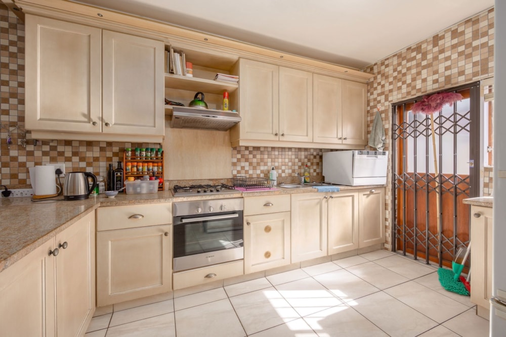 Townhouse for sale in Morningside, Durban - 1DA1710188