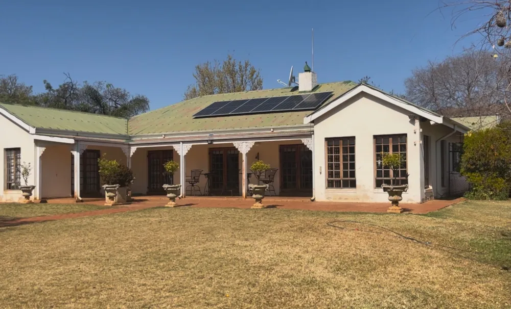 Smallholding for sale in Derdepoort - PT1712642