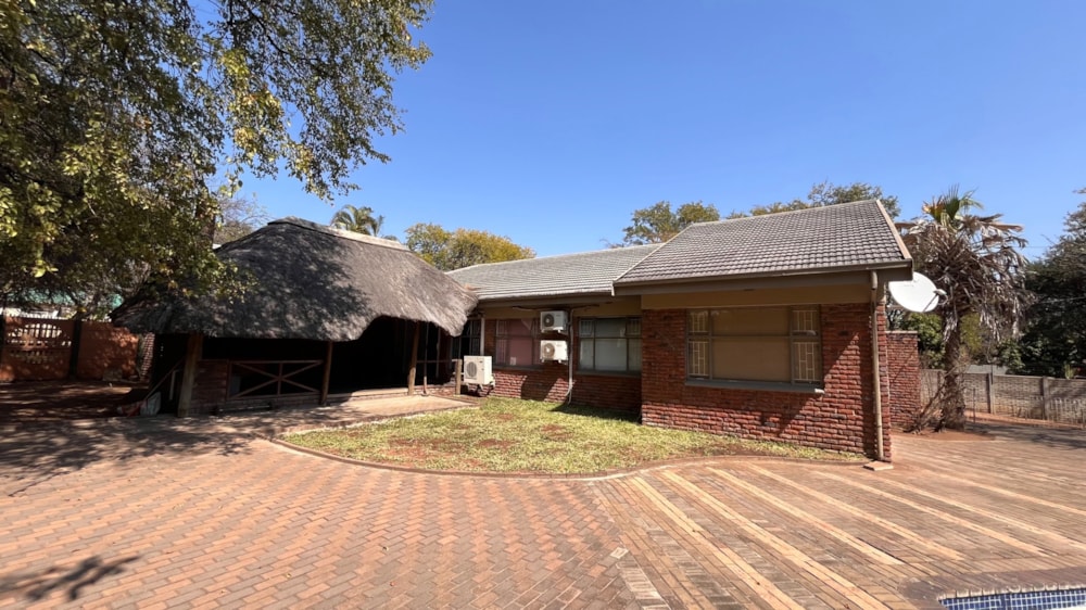 House let in Phalaborwa - 1PW1687441 House let in Phalaborwa - 1PW1687441