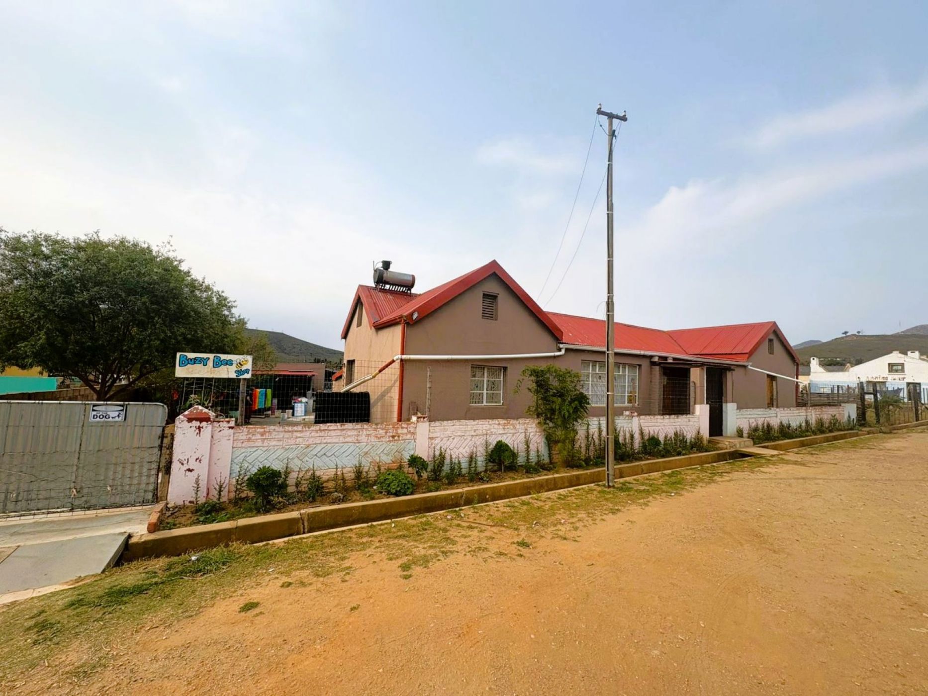 House for sale in Uniondale - 1OU1711365