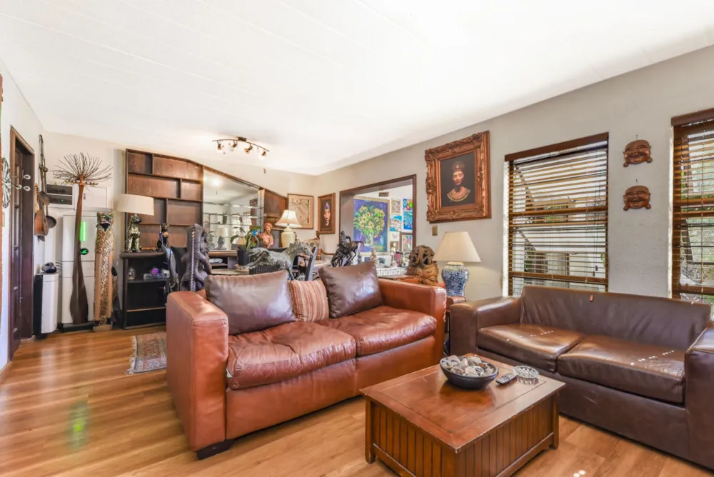 Garden apartment sold in Fourways Area - FW1712044 Garden apartment sold in Fourways Area - FW1712044