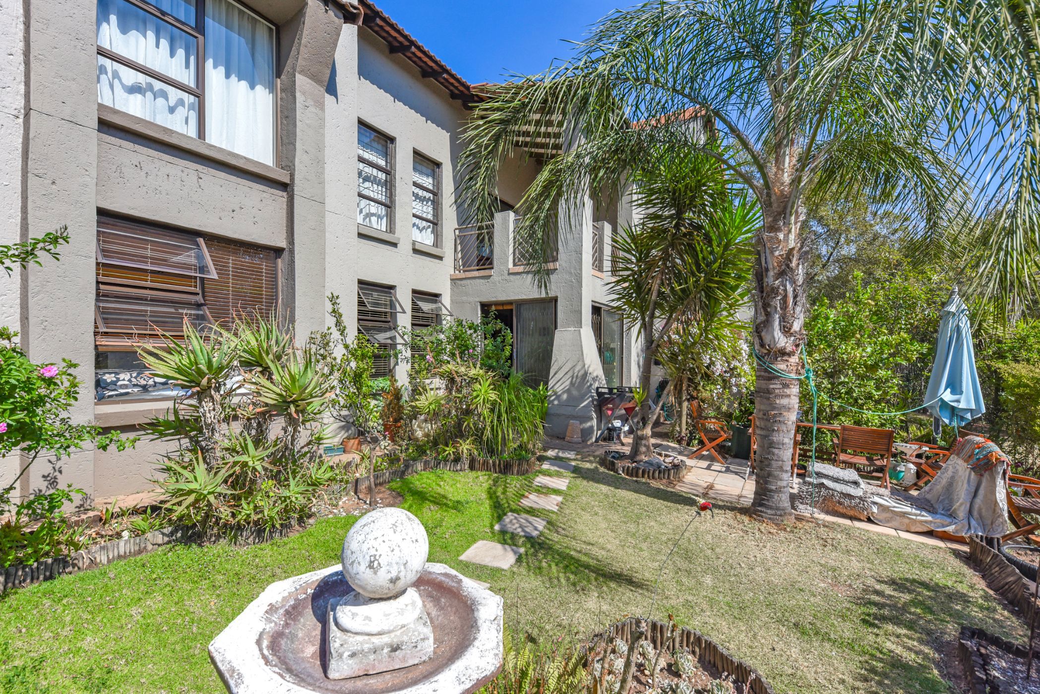 Garden apartment for sale in Fourways Area - FW1712044