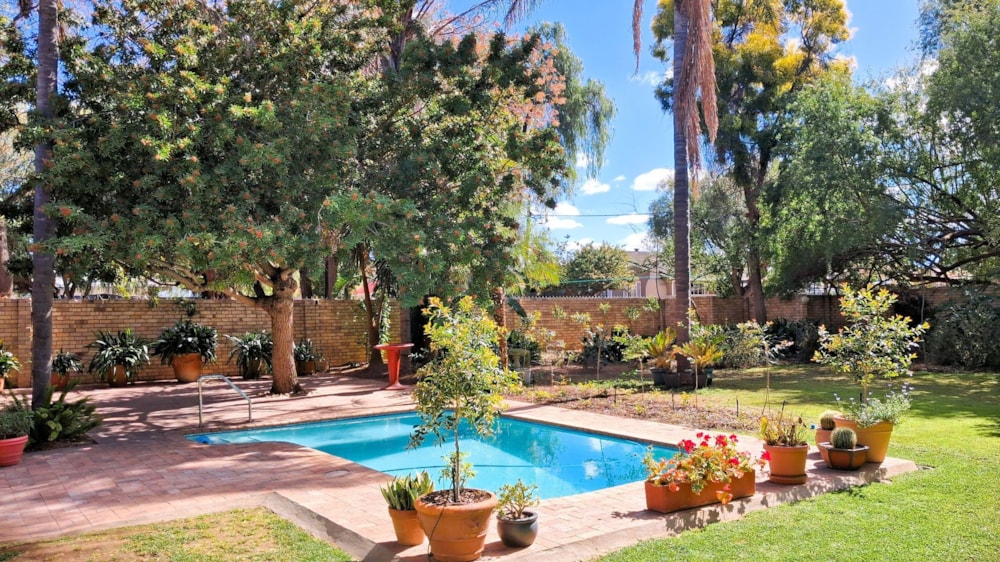 House for sale in Wesbank, Oudtshoorn - 1OU1711681 House for sale in Wesbank, Oudtshoorn - 1OU1711681