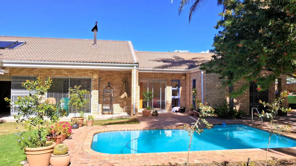 House sold in Wesbank, Oudtshoorn - 1OU1711681 House sold in Wesbank, Oudtshoorn - 1OU1711681