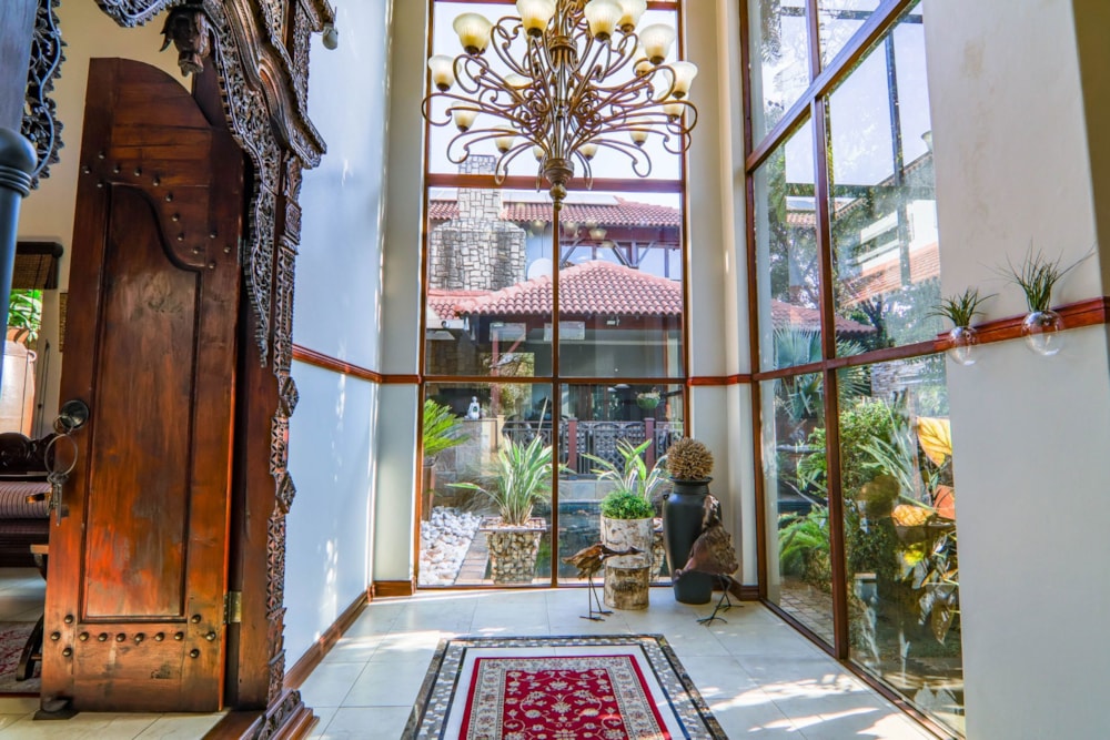 Security estate home for sale in Midstream Estate - CN1709740