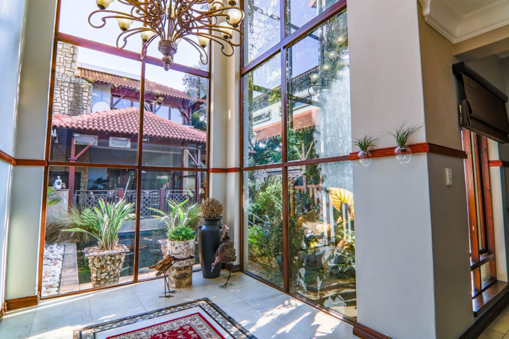 Security estate home for sale in Midstream Estate - CN1709740