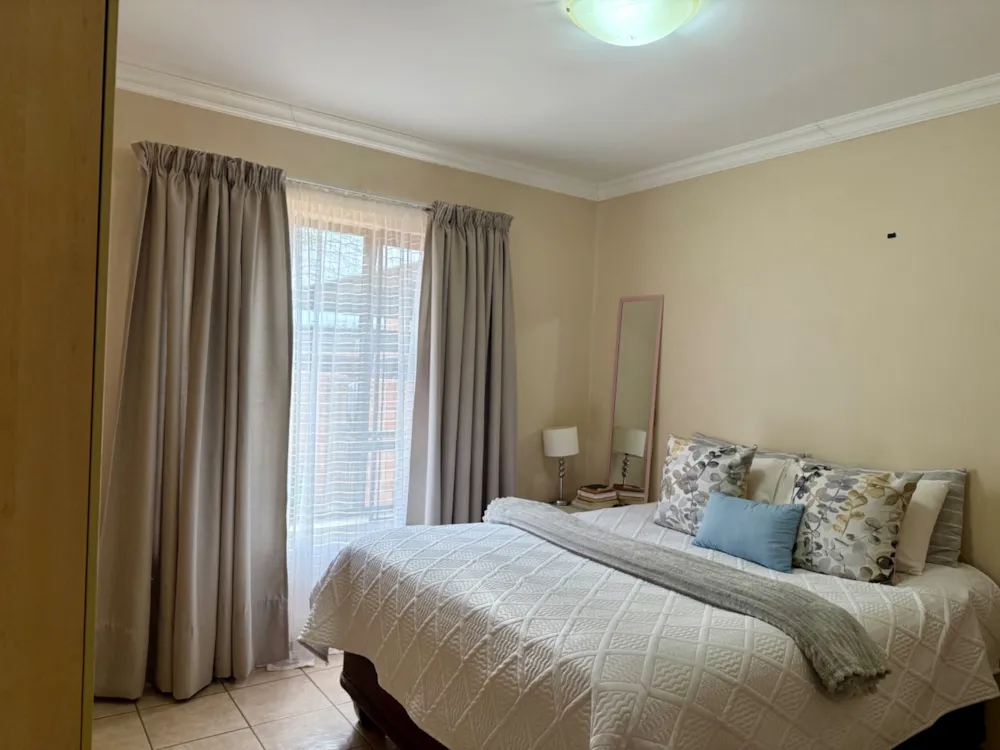 Townhouse for sale in Spitskop - 1BX1711364 Townhouse for sale in Spitskop - 1BX1711364