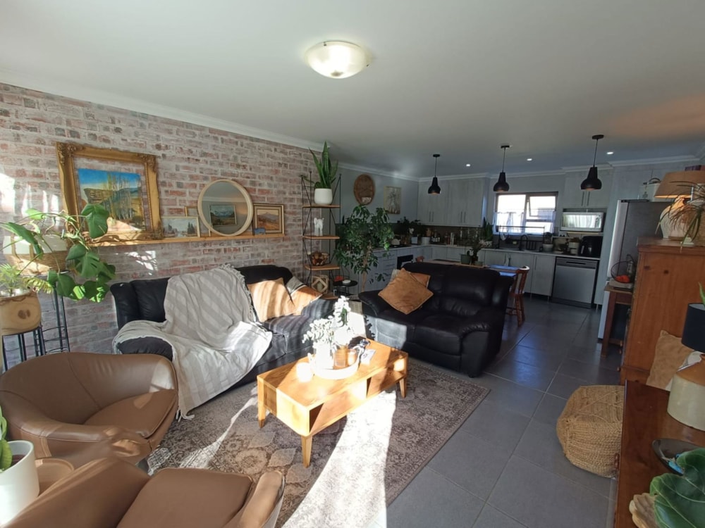 Townhouse for sale in Groenvlei, Bloemfontein - 1BX1712893