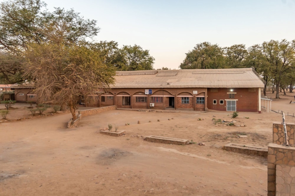 Commercial Building for sale in Chirundu, Mashonaland East, Zimbabwe - 3ZB1604864 Commercial Building for sale in Chirundu, Mashonaland East, Zimbabwe - 3ZB1604864