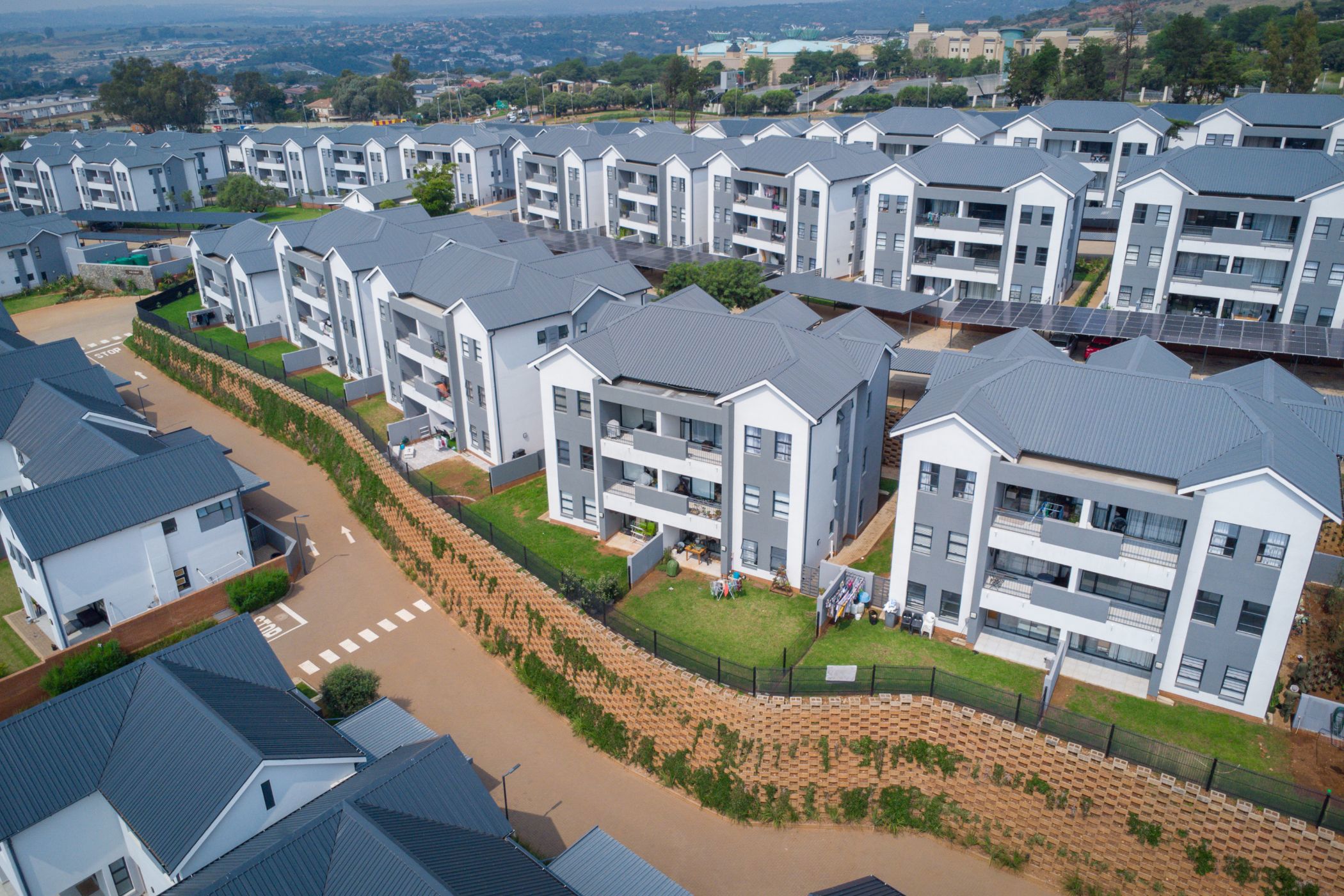 Apartment for sale in Homes Haven - 1KR1711722