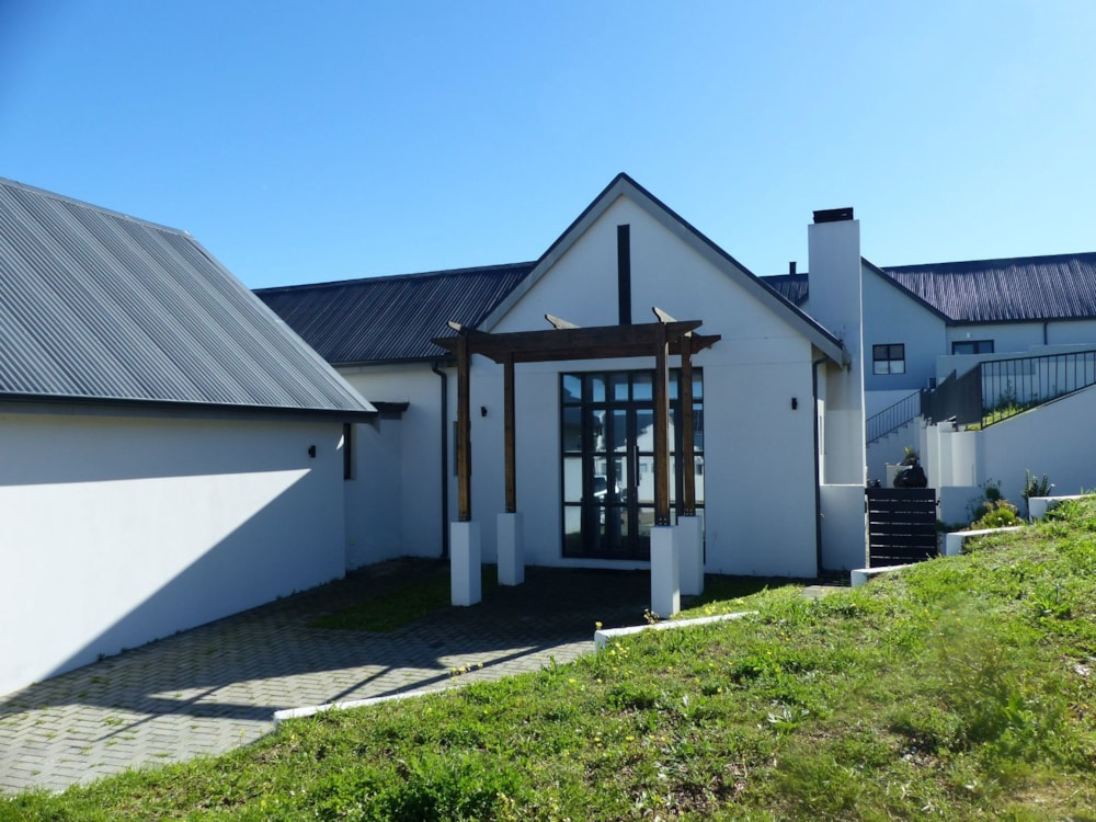 House sold in Mount Royal Golf & Country Estate - 1SJ1708787 House sold in Mount Royal Golf & Country Estate - 1SJ1708787