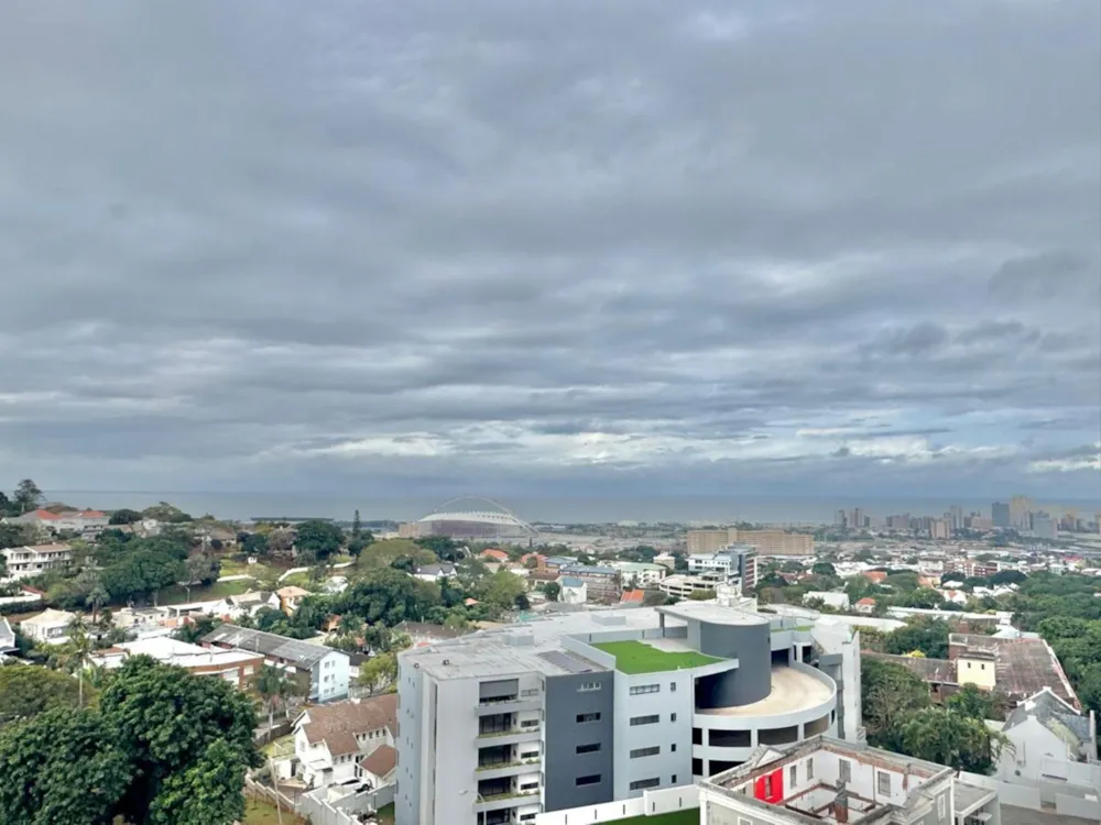 Penthouse apartment to rent in Morningside, Durban - 1DA1711038 Penthouse apartment to rent in Morningside, Durban - 1DA1711038