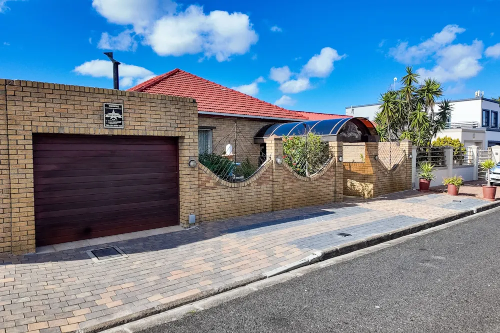 House sold in Crawford - 1AH1707760