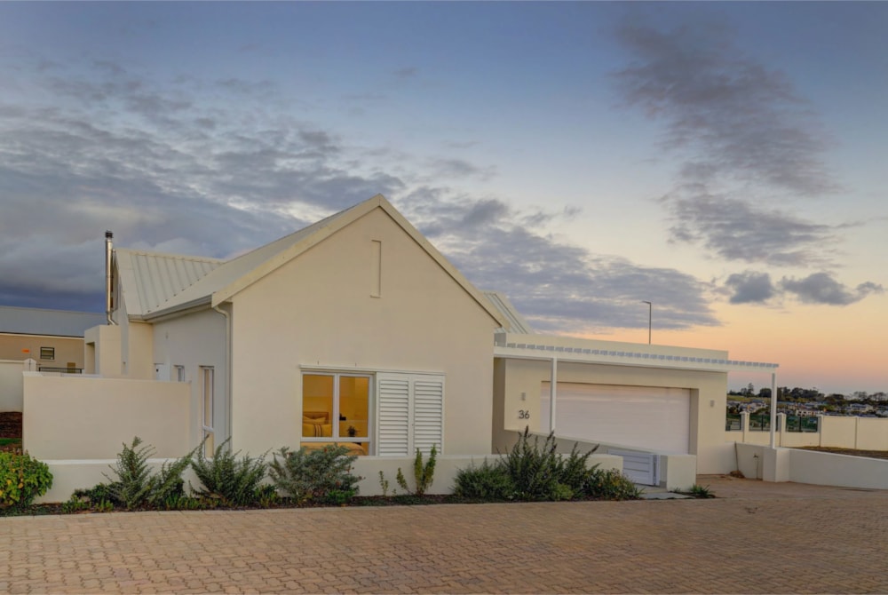 House for sale in Springfield Estate - GEO1646426 House for sale in Springfield Estate - GEO1646426