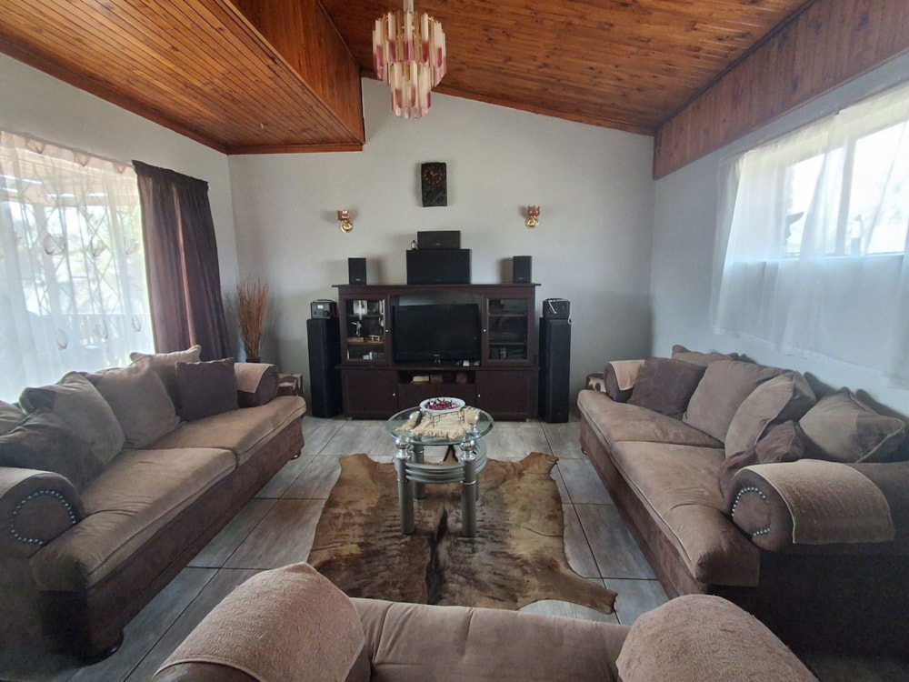 House for sale in Brenthurst - 1BJ1745125 House for sale in Brenthurst - 1BJ1745125