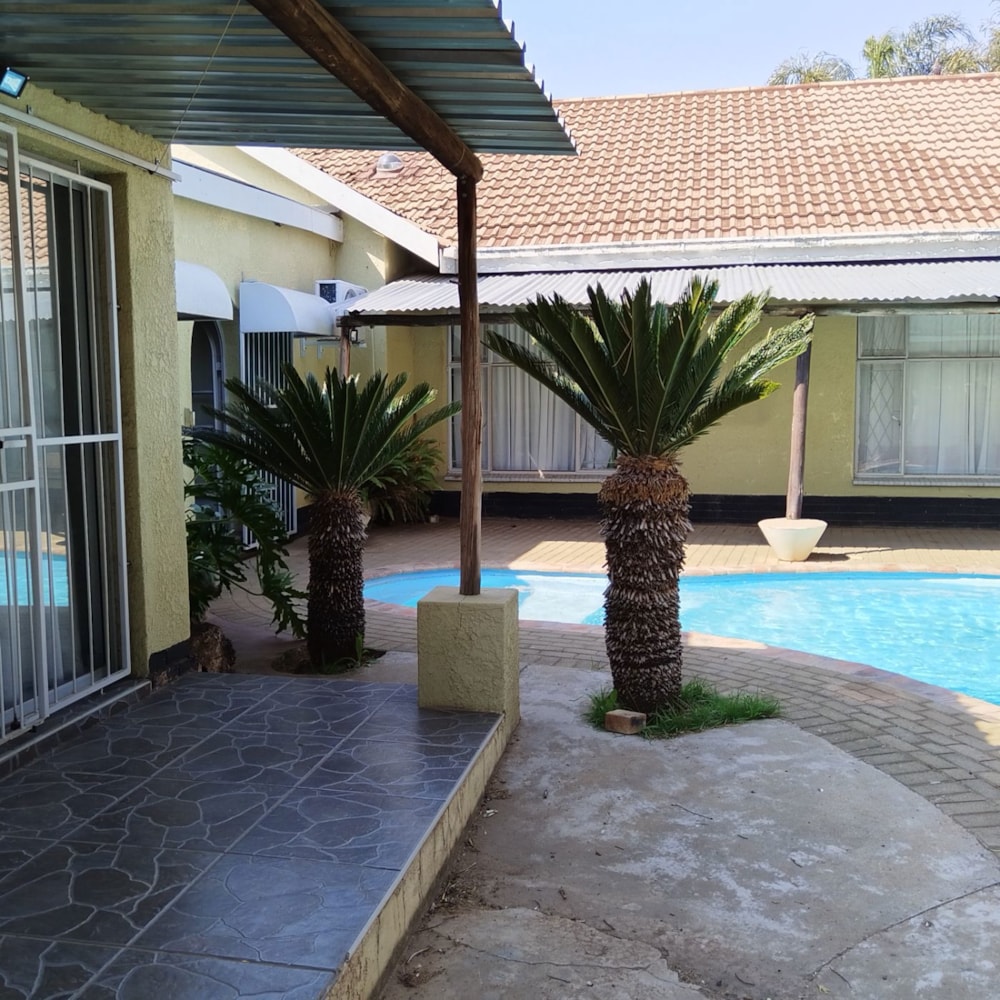 House for sale in Carters Glen - 1KJ1696676