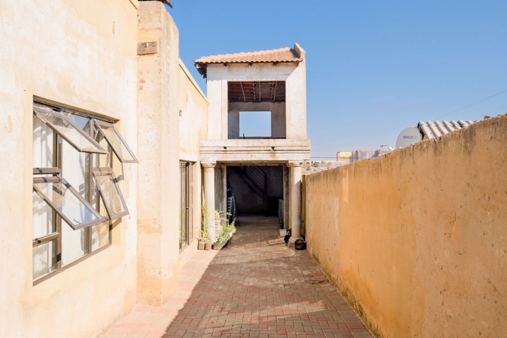 House for sale in Diepkloof - RDT1711971