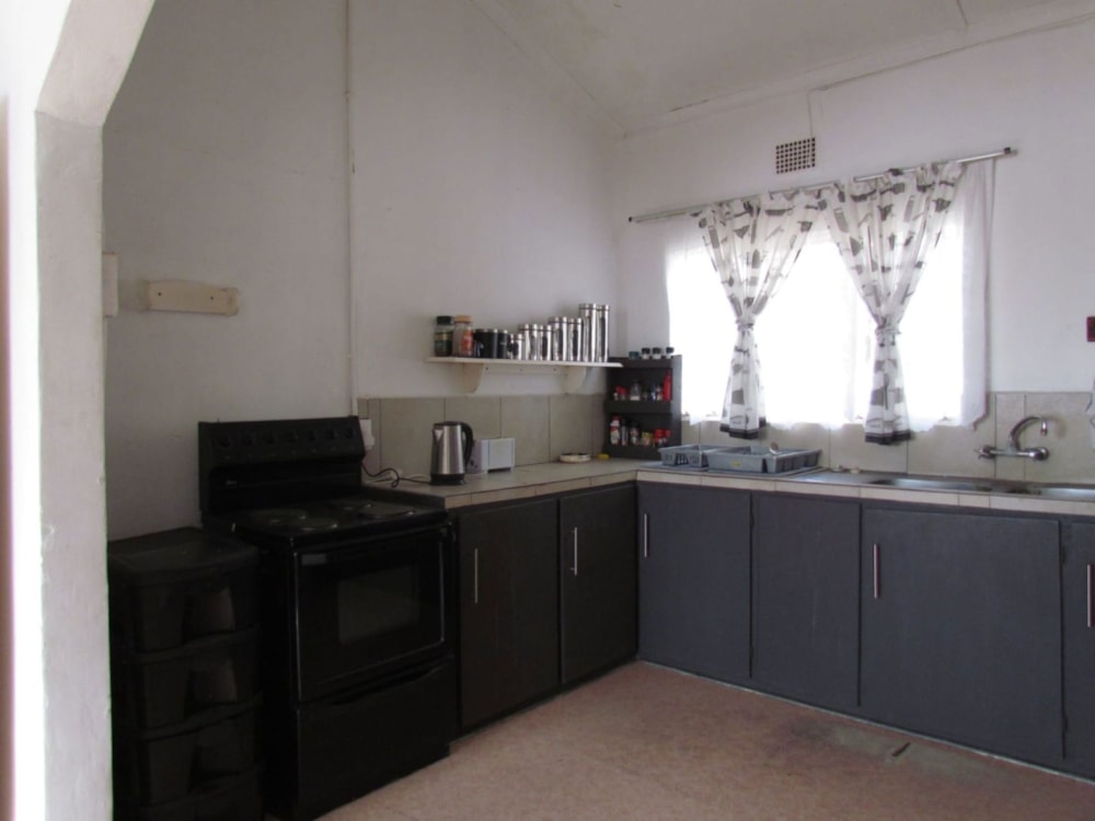 Commercial retail property for sale in Louwna - 1RN1692842 Commercial retail property for sale in Louwna - 1RN1692842