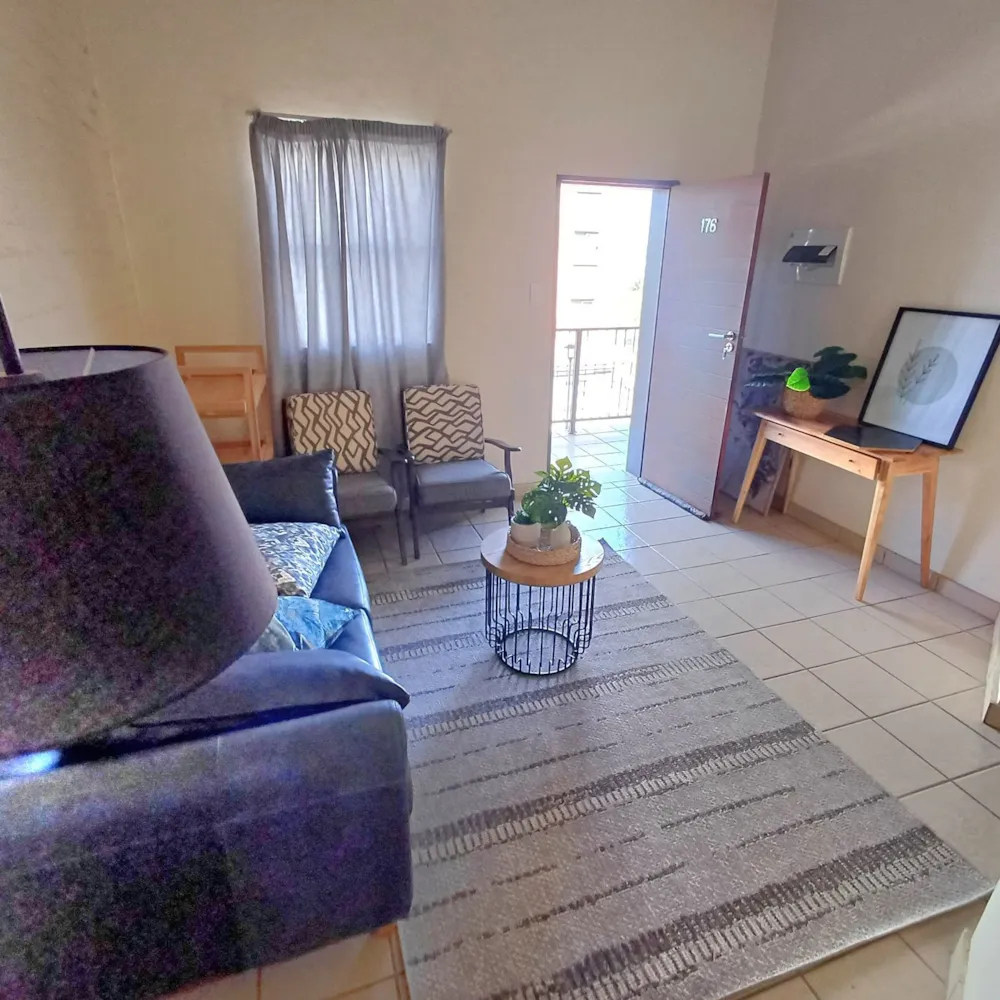 Apartment for sale in Die Hoewes - CN1659316 Apartment for sale in Die Hoewes - CN1659316