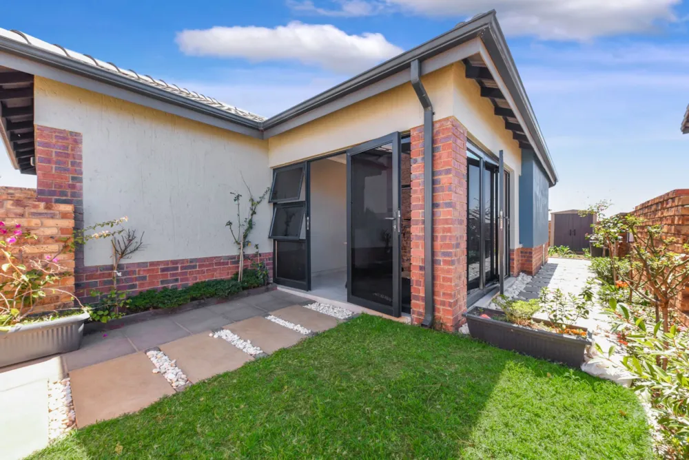 House sold in Lion Pride - FW1713519