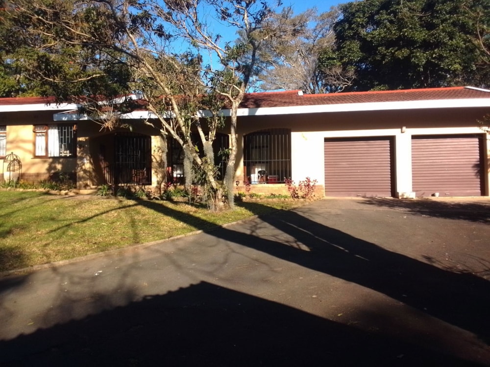 House for sale in Umtentweni - 1PSH1709845 House for sale in Umtentweni - 1PSH1709845