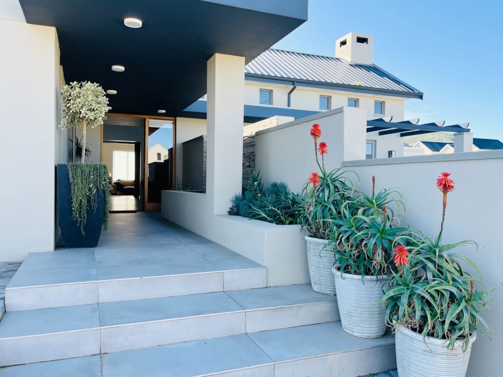 House for sale in Altona Village - TK1709731