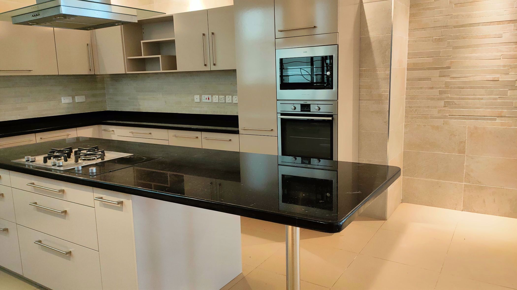 Apartment for sale in Westlands, Kenya - 3KE1710665