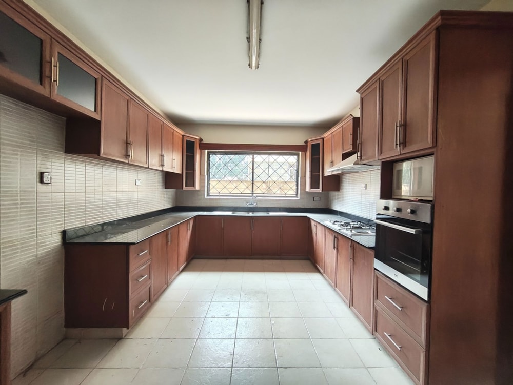Townhouse let in Lavington, Kenya - 3KE1710982 Townhouse let in Lavington, Kenya - 3KE1710982