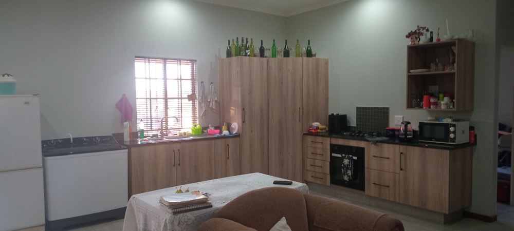 Apartment let in White River Ext 9 - 1WR1677838 Apartment let in White River Ext 9 - 1WR1677838