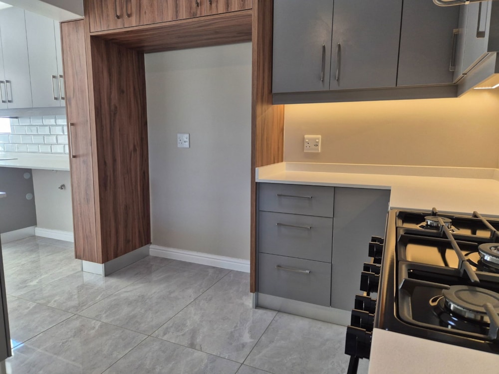 House for sale in Altona Village - TK1678991