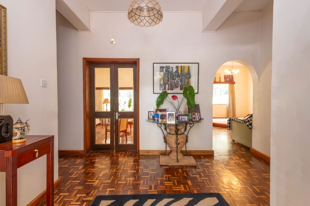 House sold in Kitisuru, Kenya - 3KE1708869 House sold in Kitisuru, Kenya - 3KE1708869