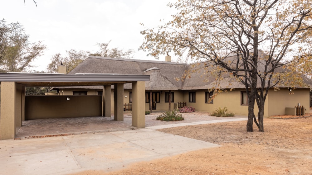 Golf estate house for sale in Phalaborwa - 1PW1684186