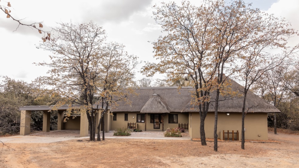 Golf estate house for sale in Phalaborwa - 1PW1684186