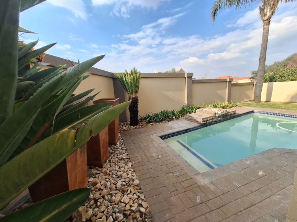 House sold in Midstream Estate - CN1695757 House sold in Midstream Estate - CN1695757