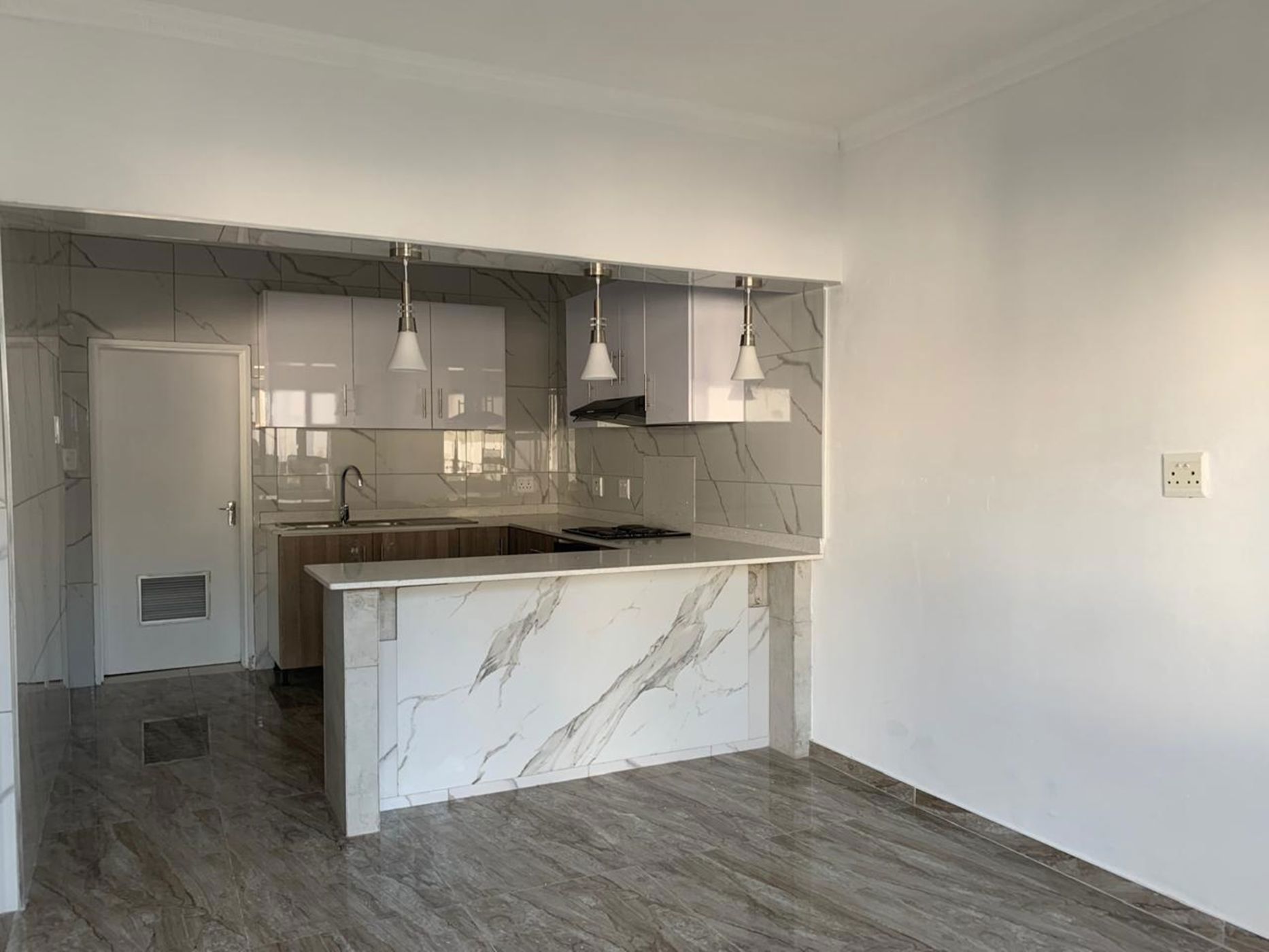 Cottage to rent in Durban North - 1ND1716696