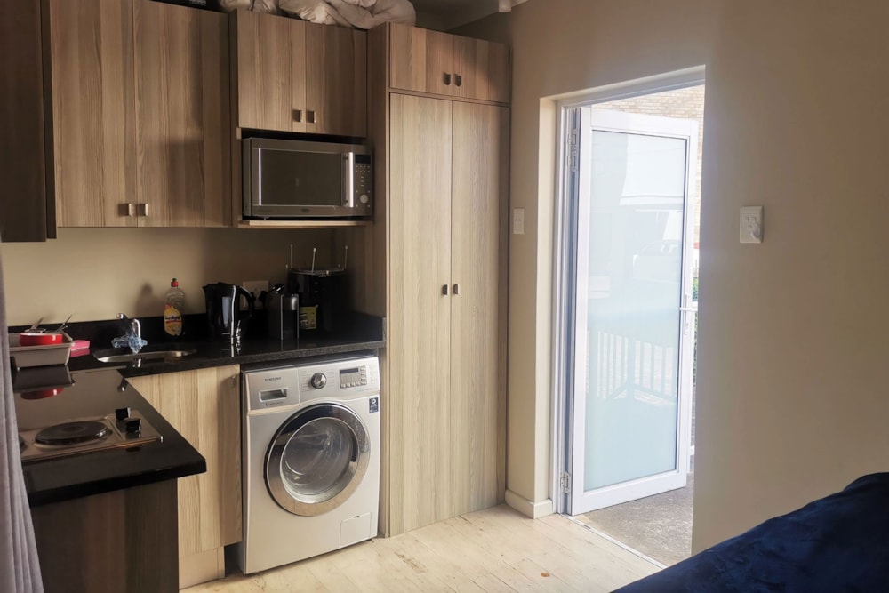 Bachelor apartment to rent in West Hill, Grahamstown, Makhanda - 1GC1711176 Bachelor apartment to rent in West Hill, Grahamstown, Makhanda - 1GC1711176