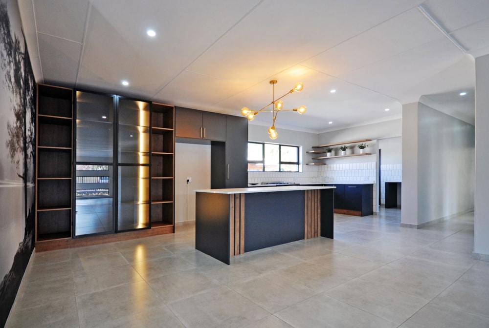 House for sale in Risiville - 1VT1711904