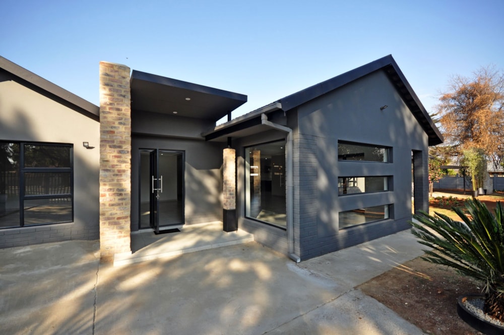 House for sale in Risiville - 1VT1711904