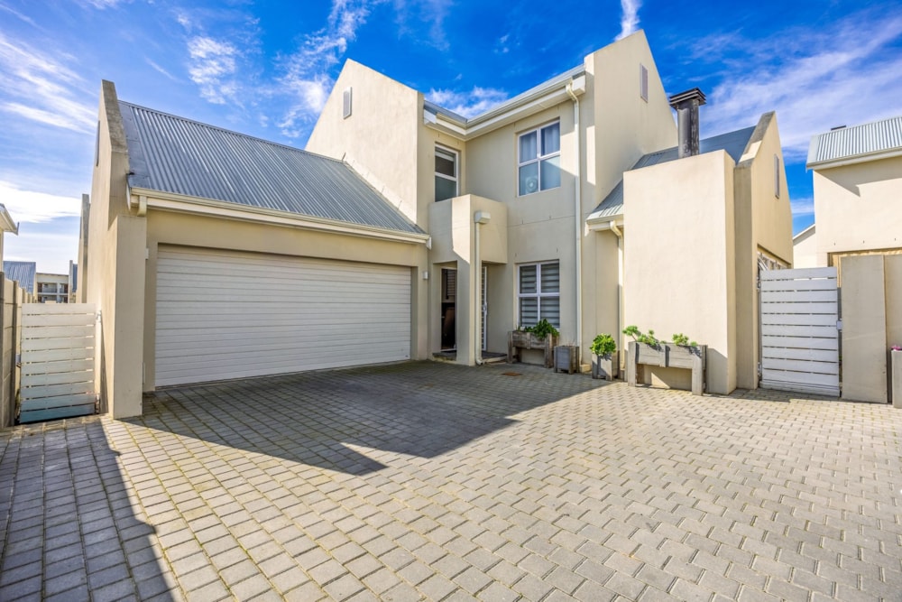 Security estate home for sale in Langeberg Ridge - DBV1709646