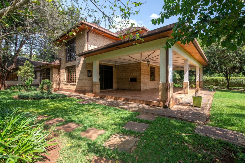 House for sale in Karen, Kenya - 3KE1697601 House for sale in Karen, Kenya - 3KE1697601