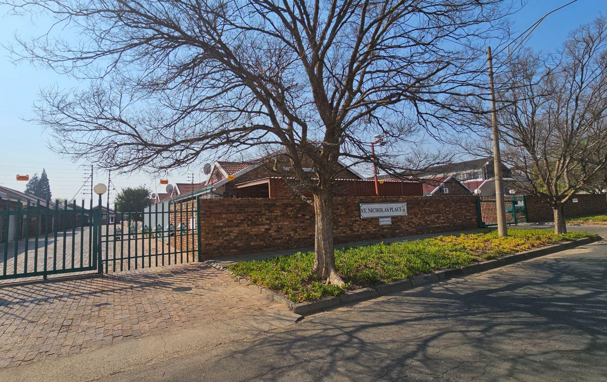 Townhouse for sale in Three Rivers North - 1VT1700541