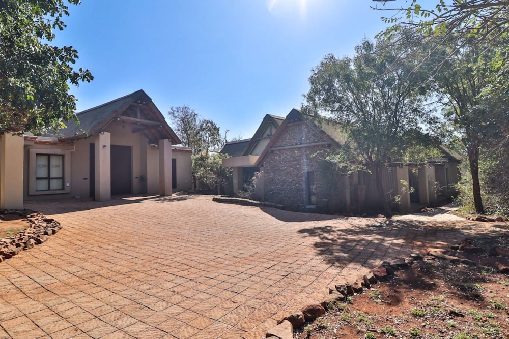 House for sale in Mjejane Game Reserve - 1NK1711570