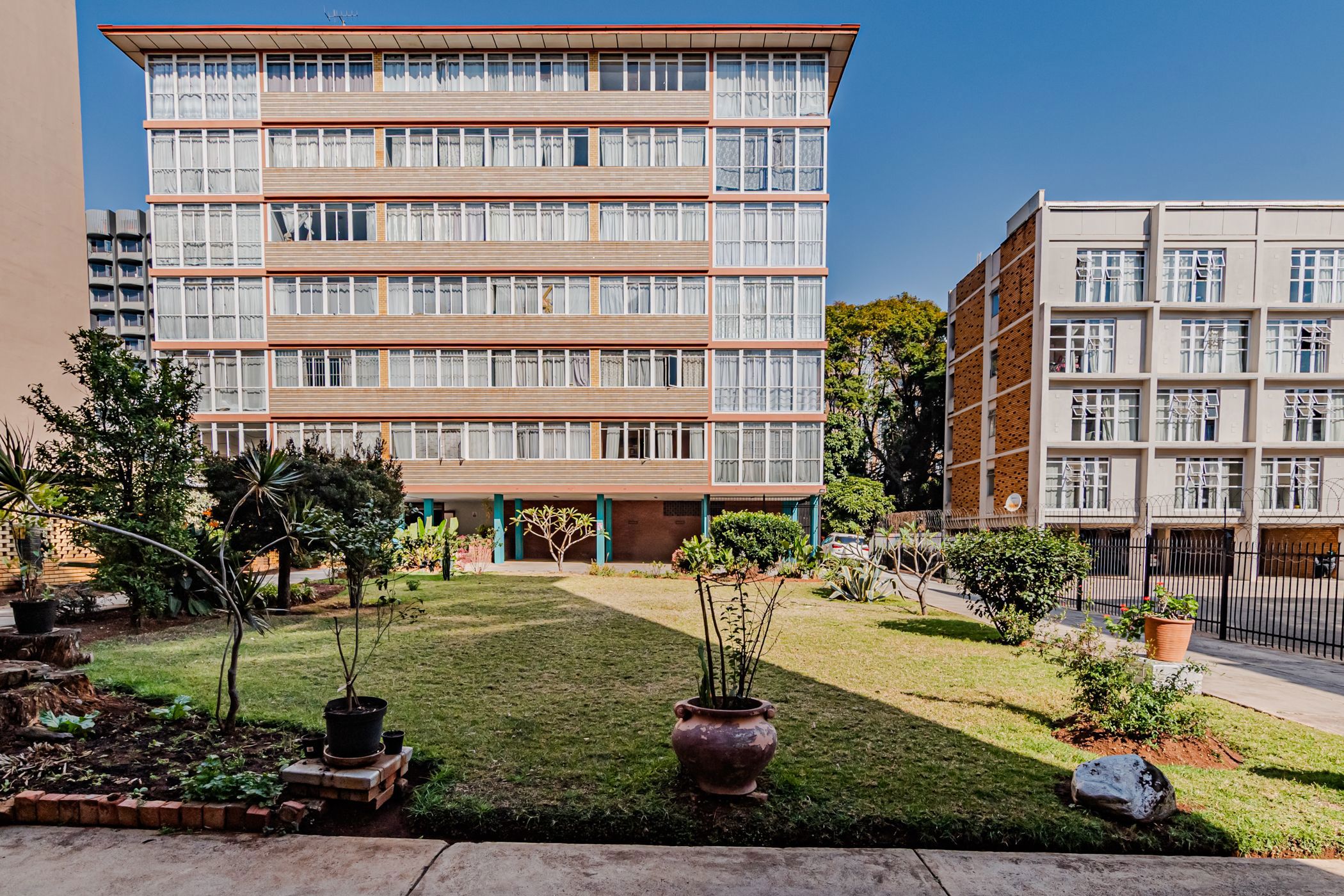 Apartment for sale in Arcadia, Pretoria East - PT1707584