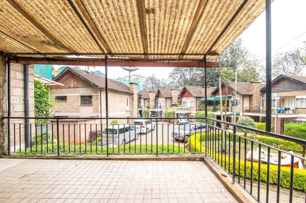 Townhouse for sale in Kilimani, Kenya - 3KE1703509