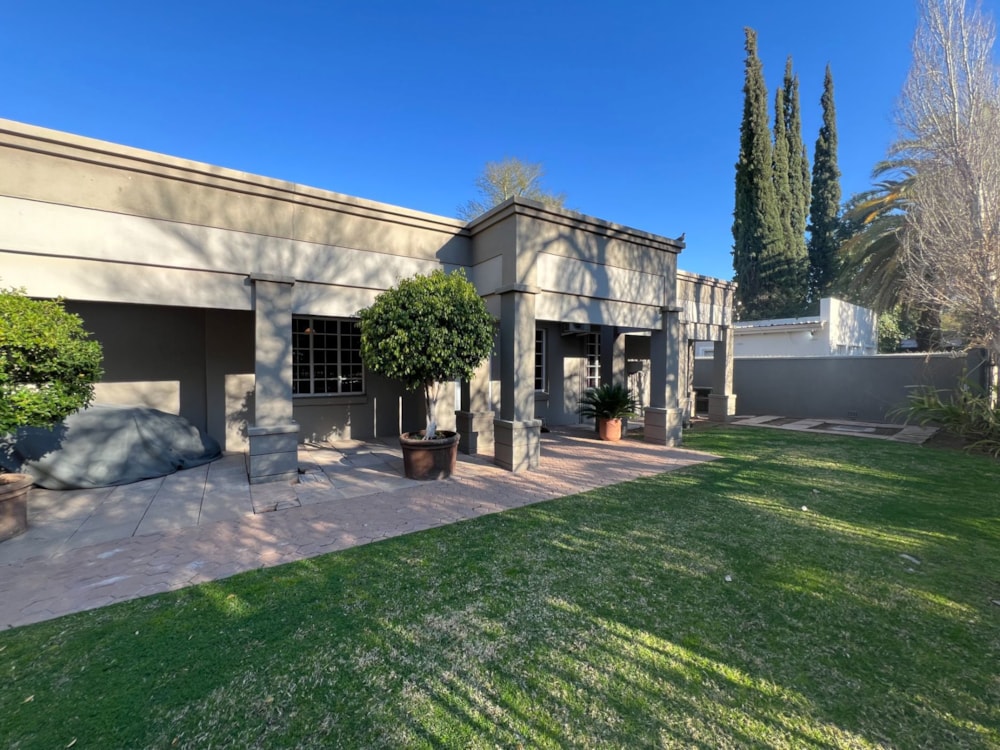 House for sale in Upington - 1KAH1711141