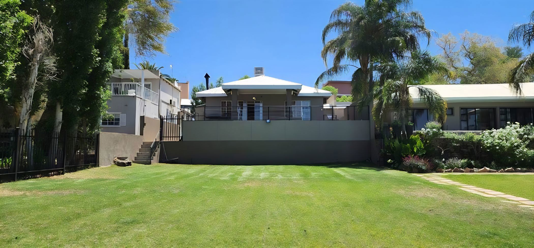 House for sale in Upington - 1KAH1711141